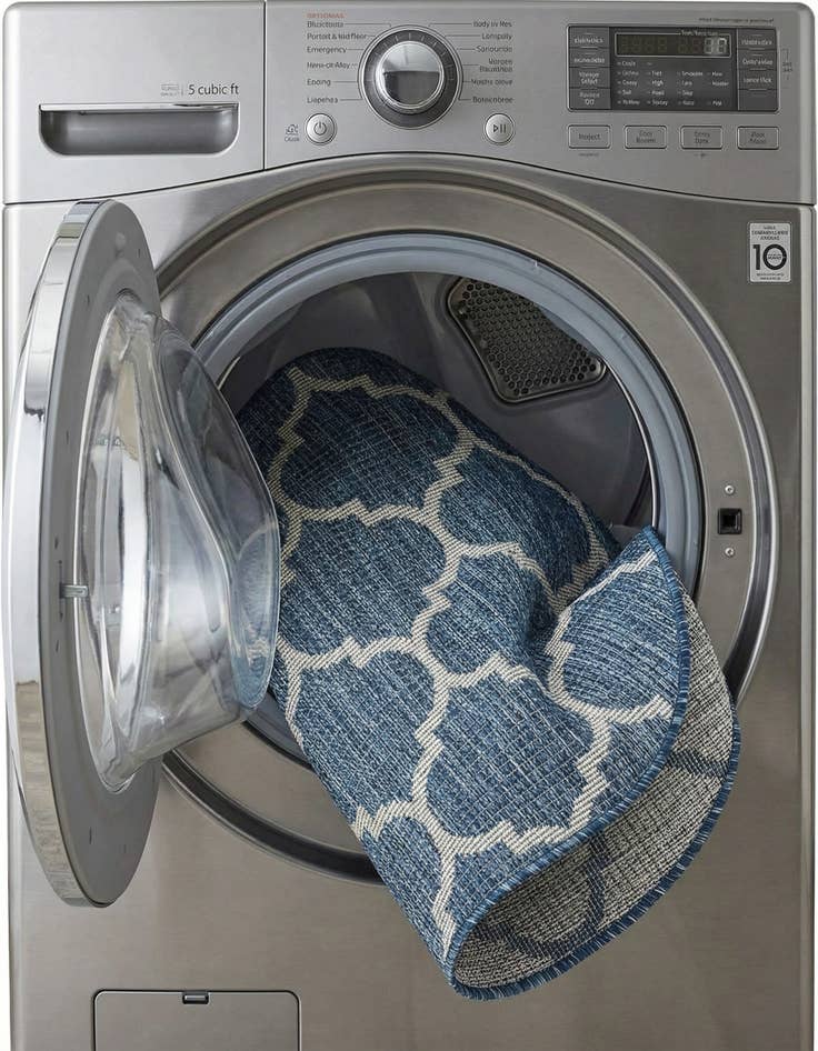 Detail image of 3' x 5' 3  Washable Trellis Indoor / Outdoor Oval Rug