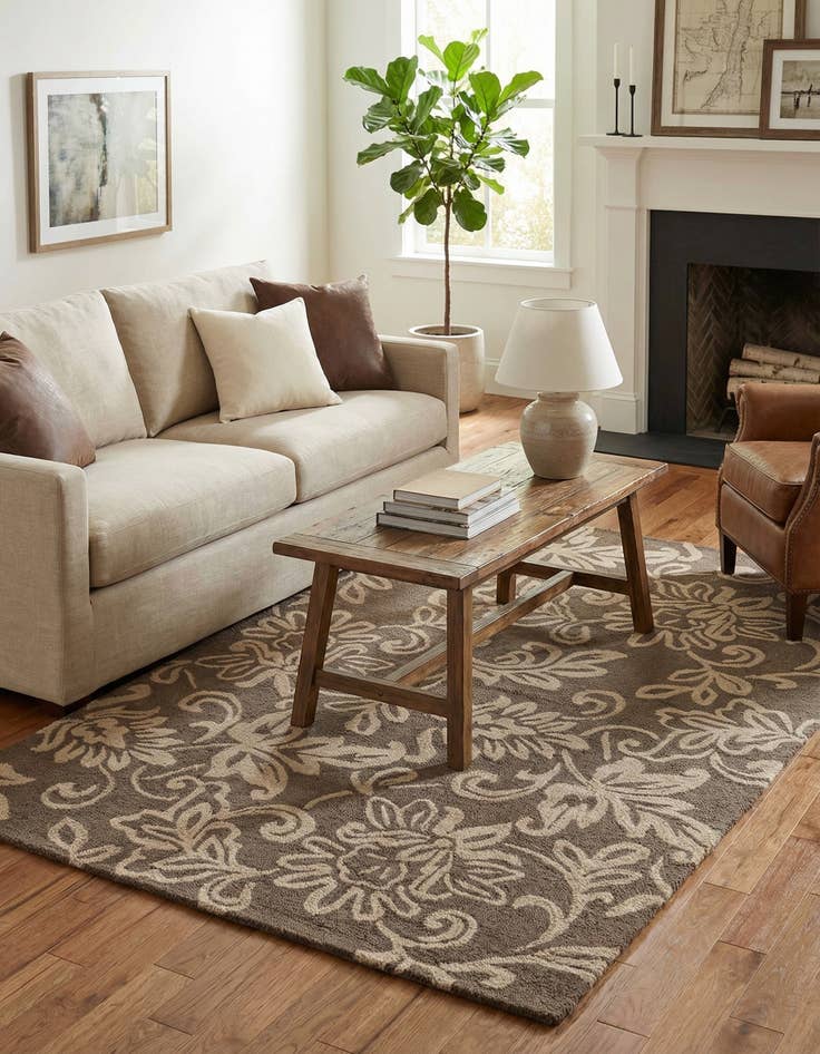 Detail image of 5' x 8' Agra Wool Rug