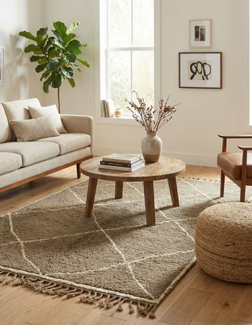 5' 3 x 8' 8 Hand Knotted Moroccan Wool Rug
