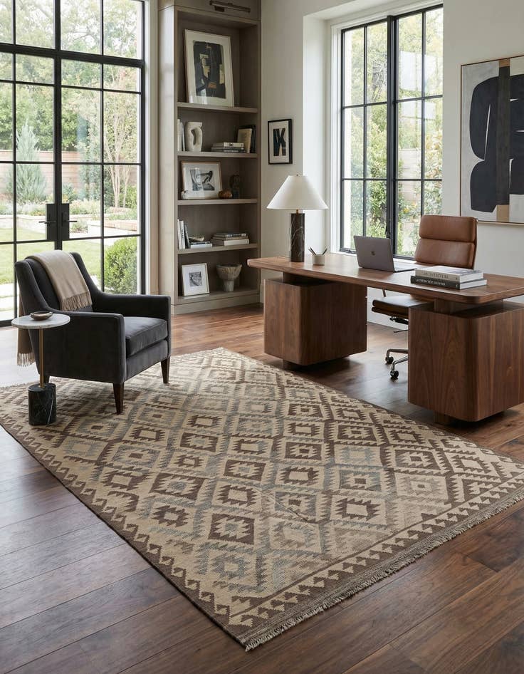 Detail image of 6' 5 x 9' 9  Hand Woven Kilim Maymana Wool Rug