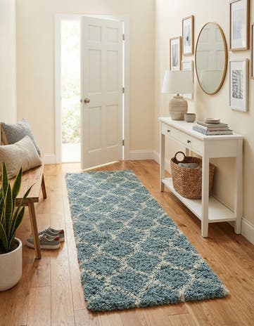 2' x 7' Lattice Shag Runner Rug