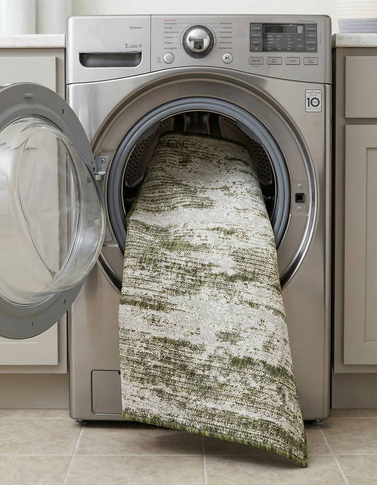 Detail image of 3' x 5' 3  Washable Modern Indoor / Outdoor Rug