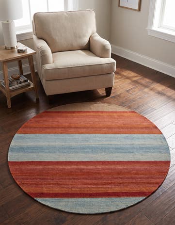 3' 2 x 3' 3 Hand Woven Pillow Wool Round Rug