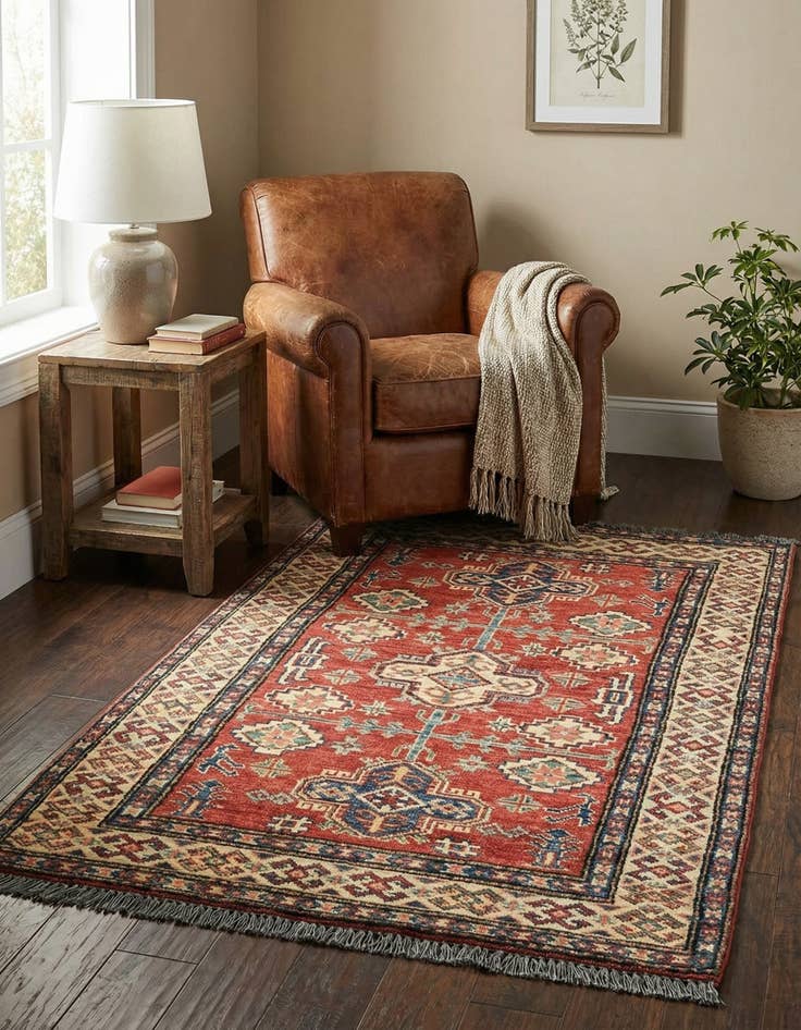 Detail image of 2' 8 x 4' 6  Hand Knotted Kazak Oriental Rug