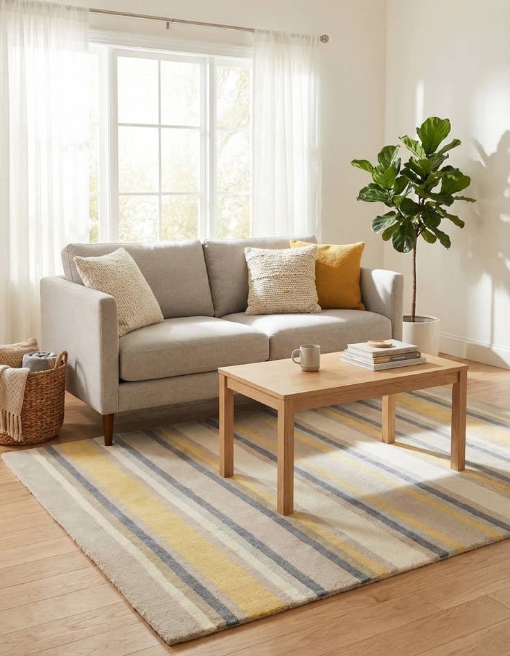 Detail image of  4' x 5' 6 Luna Wool Rug