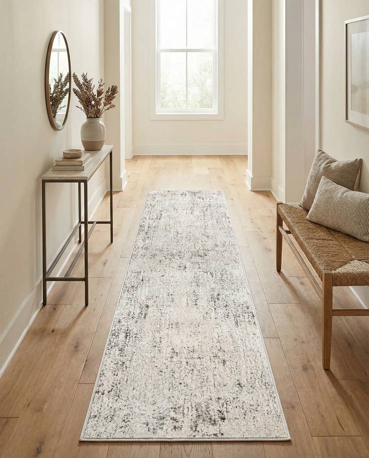 Detail image of 2' 7 x 10' Caspian Runner Rug
