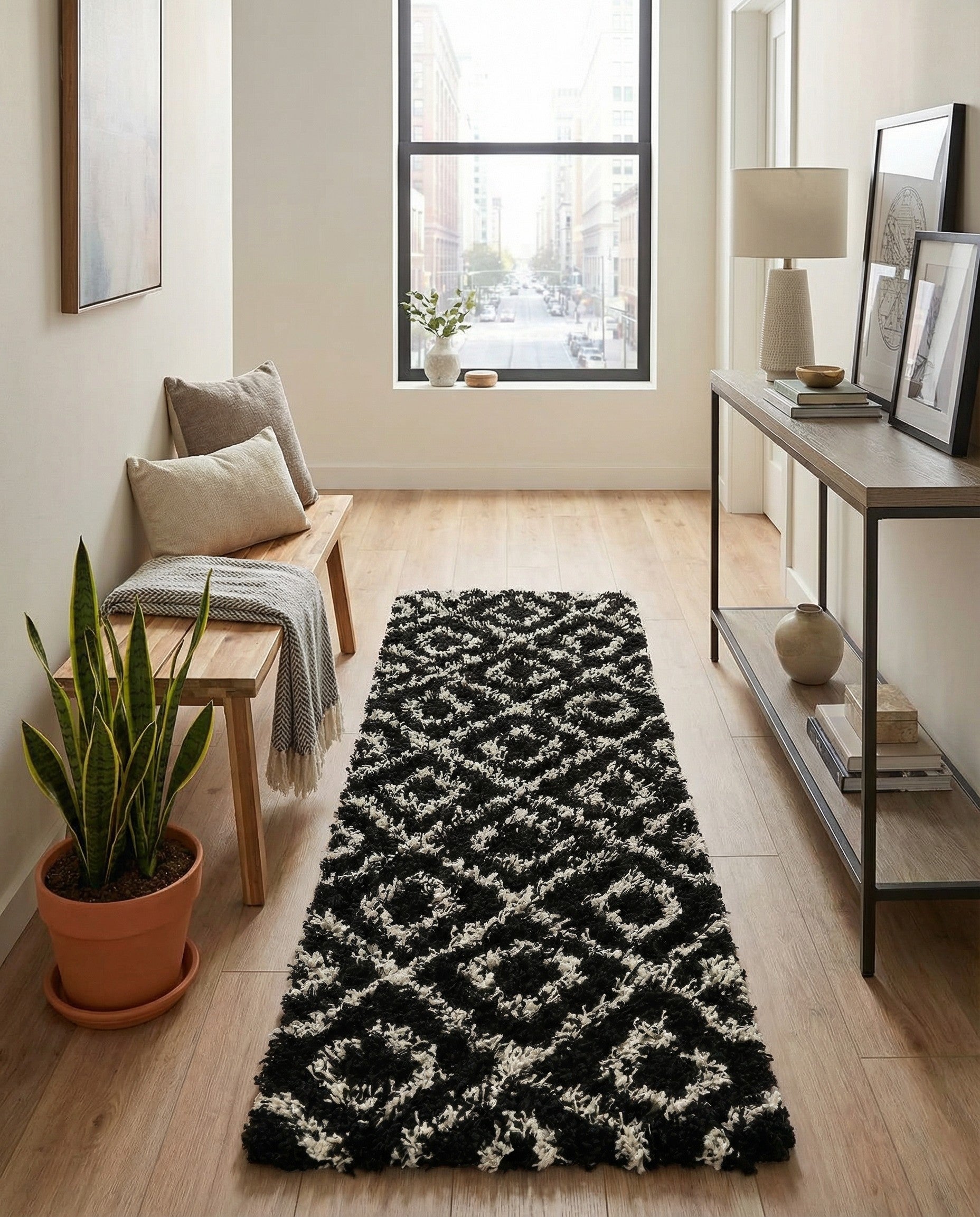  2' x 8' Lattice Shag Runner Rug
