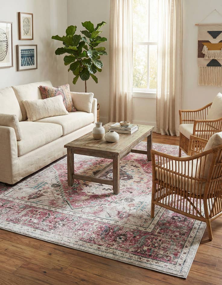 Detail image of  7' 10 x 7' 10  Washable Yara Square Rug