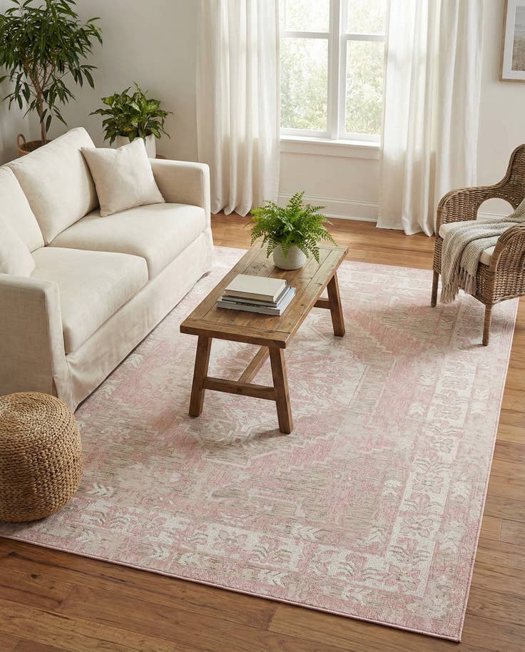 Detail image of 7' 10 x 11' Easy-Clean Traditional Indoor / Outdoor Rug