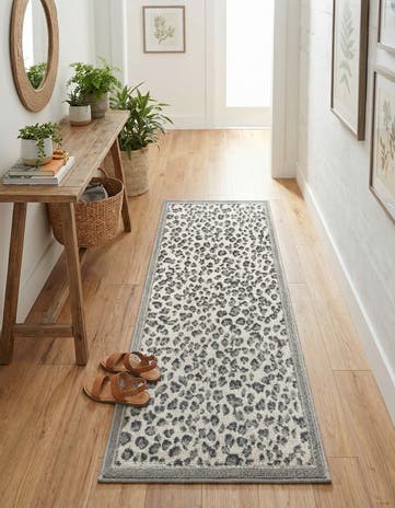 Gray Savannah Runner Rug