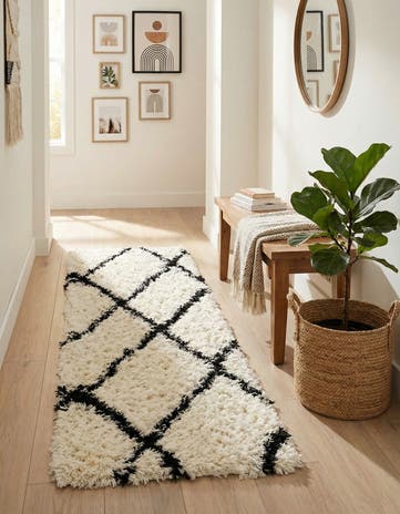 Pearl and Black Infinity Shag Runner Rug