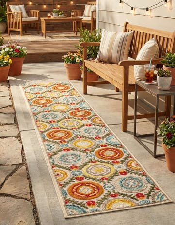 2' 7 x 12' Easy-Clean Casablanca Indoor / Outdoor Runner Rug