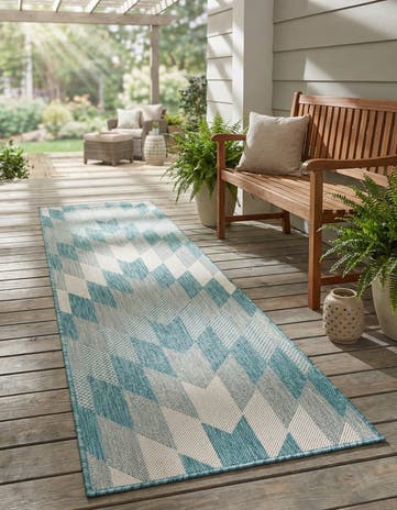 2' x 6' Easy-Clean Modern Indoor / Outdoor Runner Rug