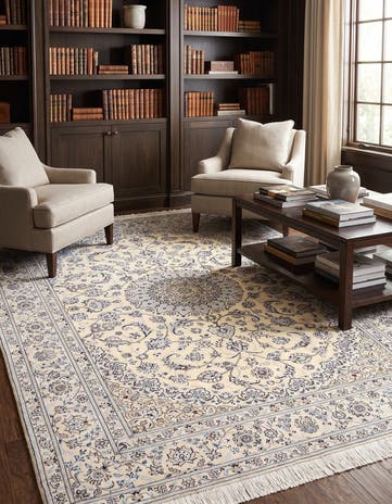 6' 8 x 9' 8 Nain Wool Rug