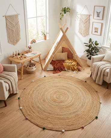  7' 10 x 7' 10  Hand Braided Kids Braided Jute Round Rug