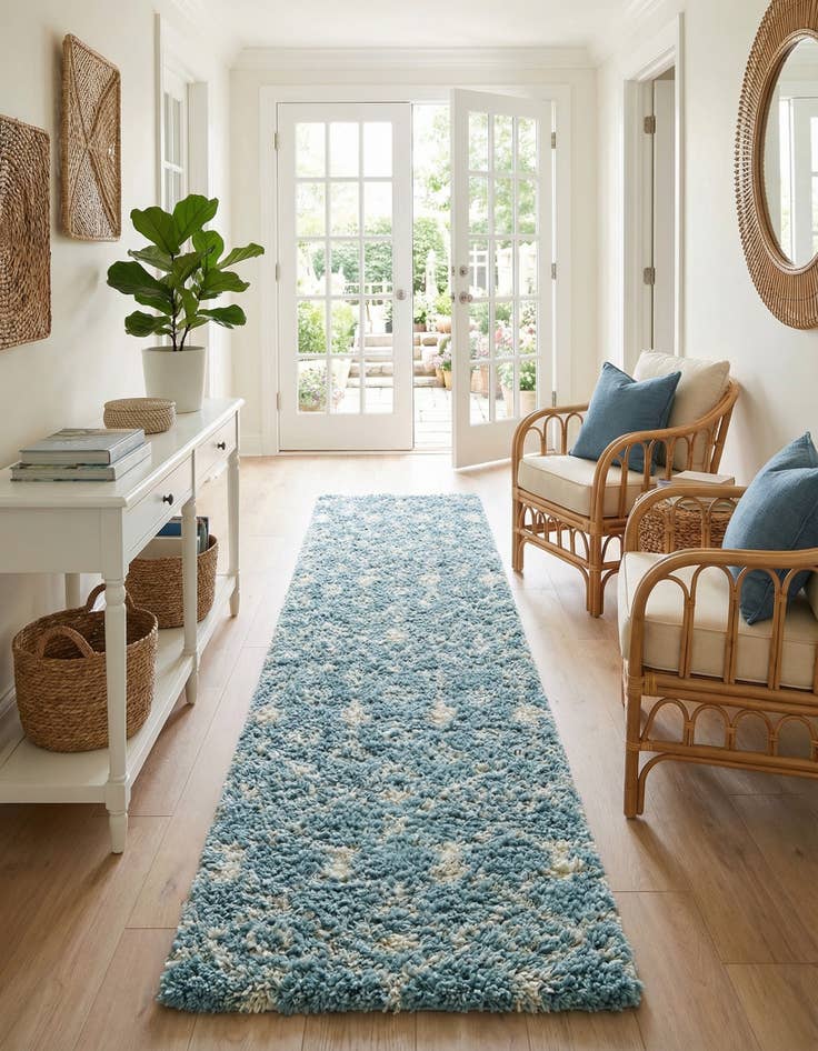 Detail image of 3' 3 x 16' 5 Moroccan Trellis Shag Runner Rug