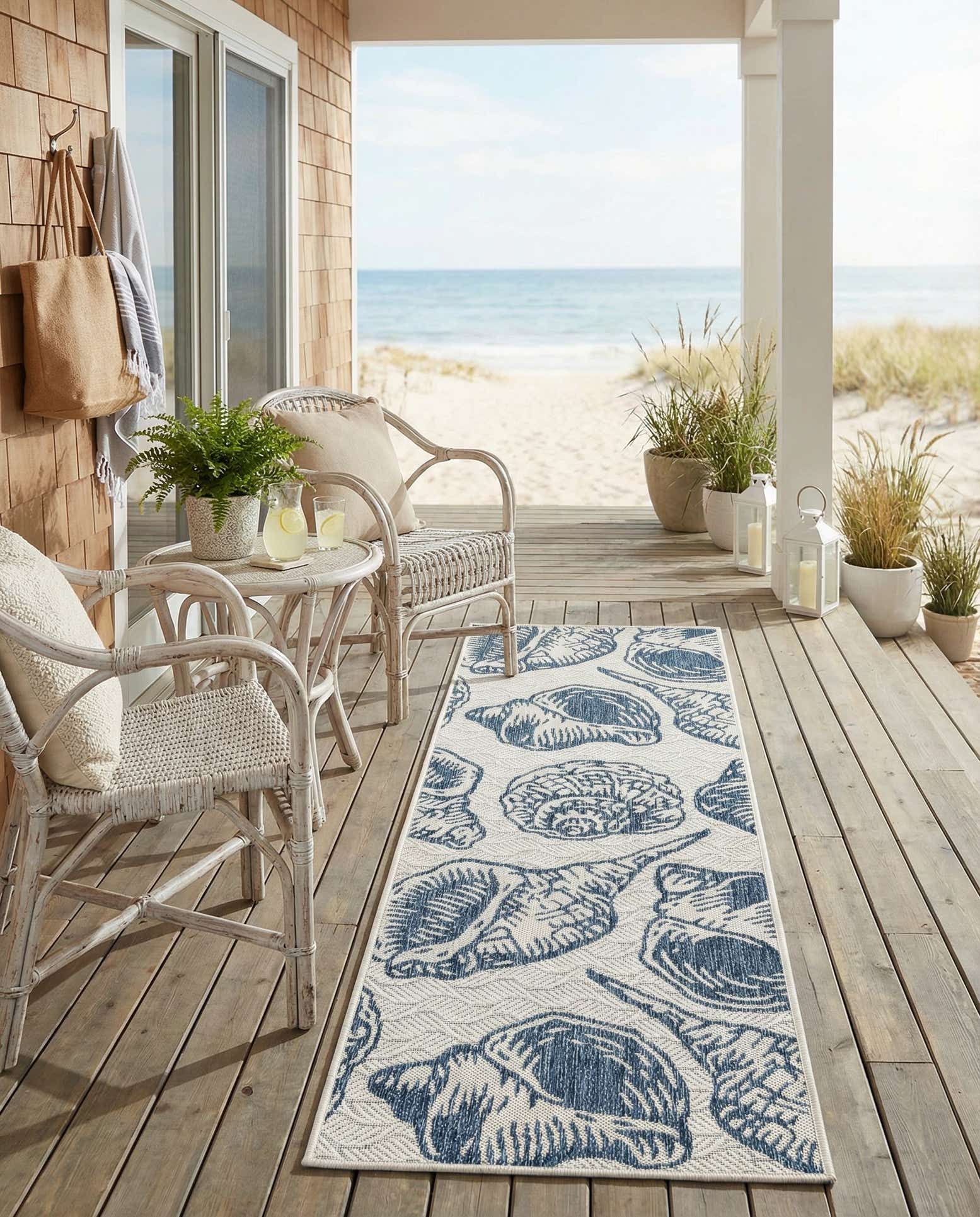 2' x 6' Easy-Clean Coastal Indoor / Outdoor Runner Rug