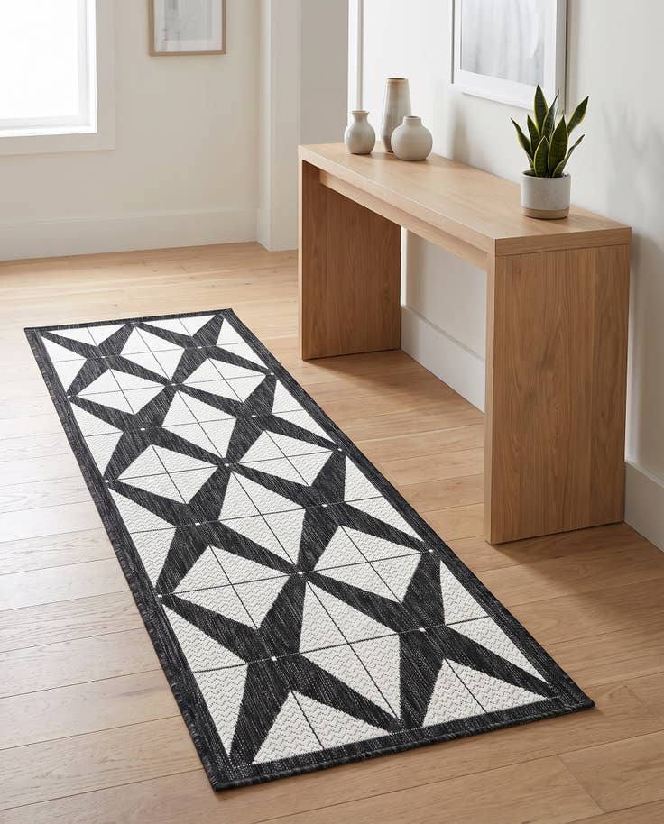 Detail image of 2' x 6' Easy-Clean Modern Indoor / Outdoor Runner Rug