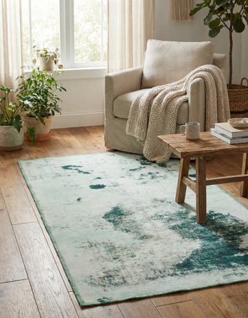 2' 7 x 4' 2 Hand Knotted Ultra Vintage Persian Wool Rug