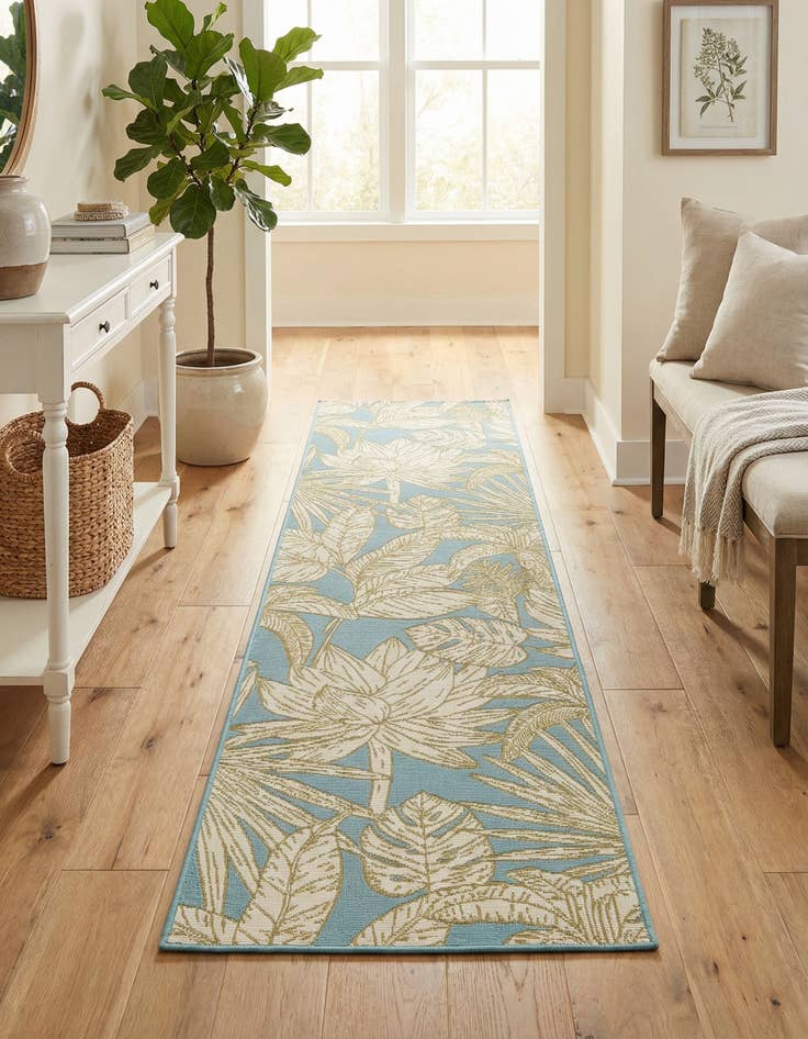Detail image of 2' x 8' Easy-Clean Botanical Indoor / Outdoor Runner Rug