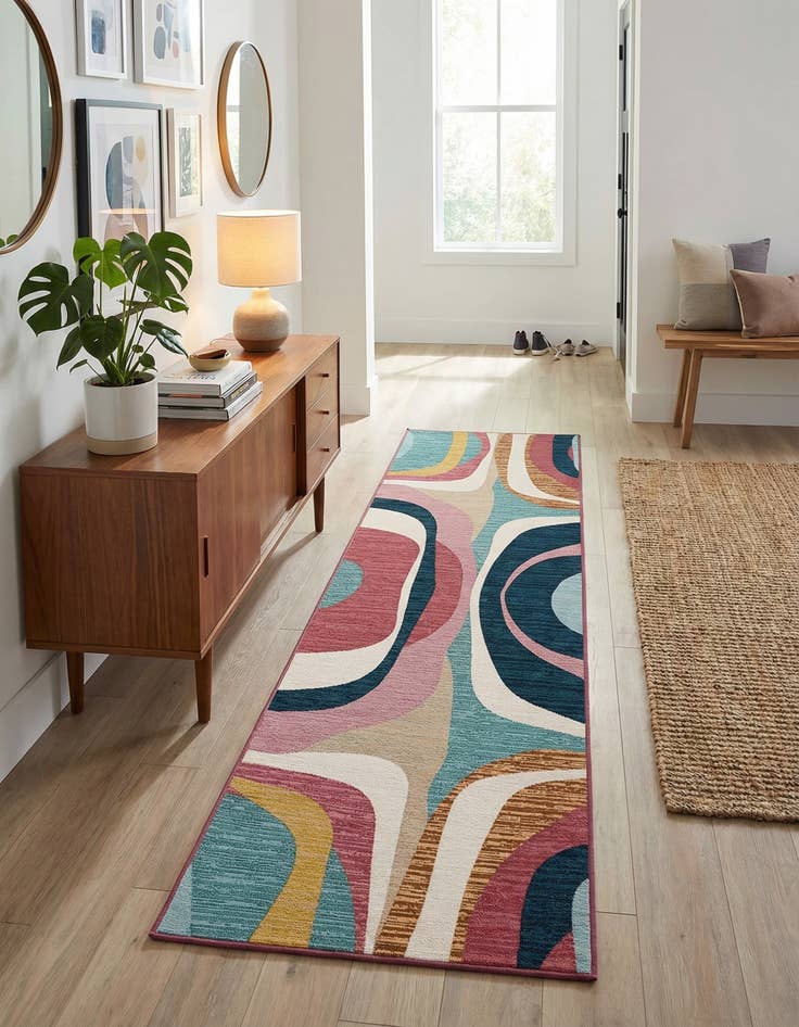 Detail image of 2' 7 x 10' Easy-Clean Modern Indoor / Outdoor Runner Rug