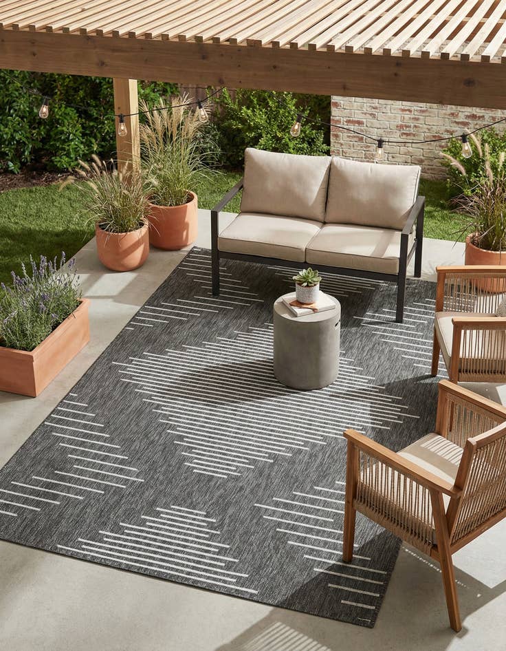 Detail image of 5' 3 x 8'  Washable Modern Indoor / Outdoor Rug
