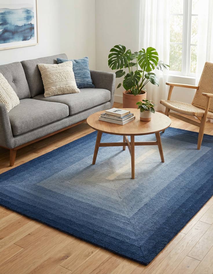 Detail image of  4' 1 x 6' 1 Ombre Wool Rug