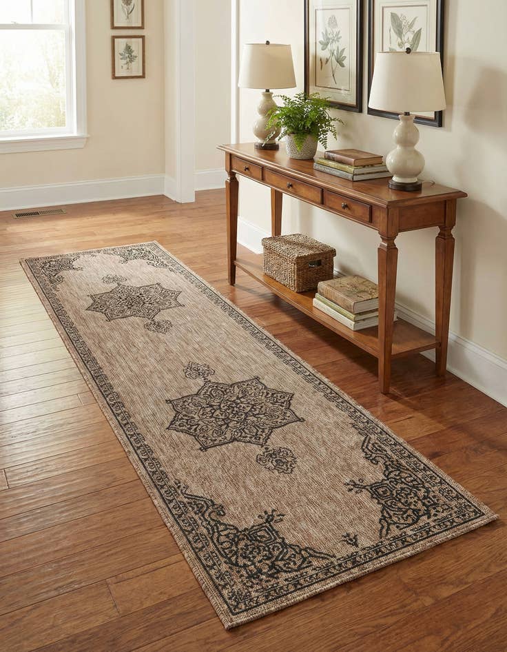 Detail image of  2' 7 x 10'  Washable Traditional Indoor / Outdoor Runner Rug