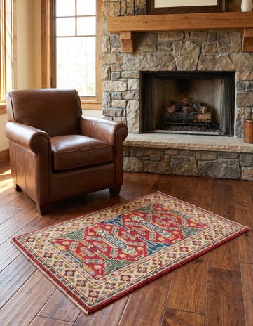 2' 8 x 4' Hand Knotted Kazak Rug