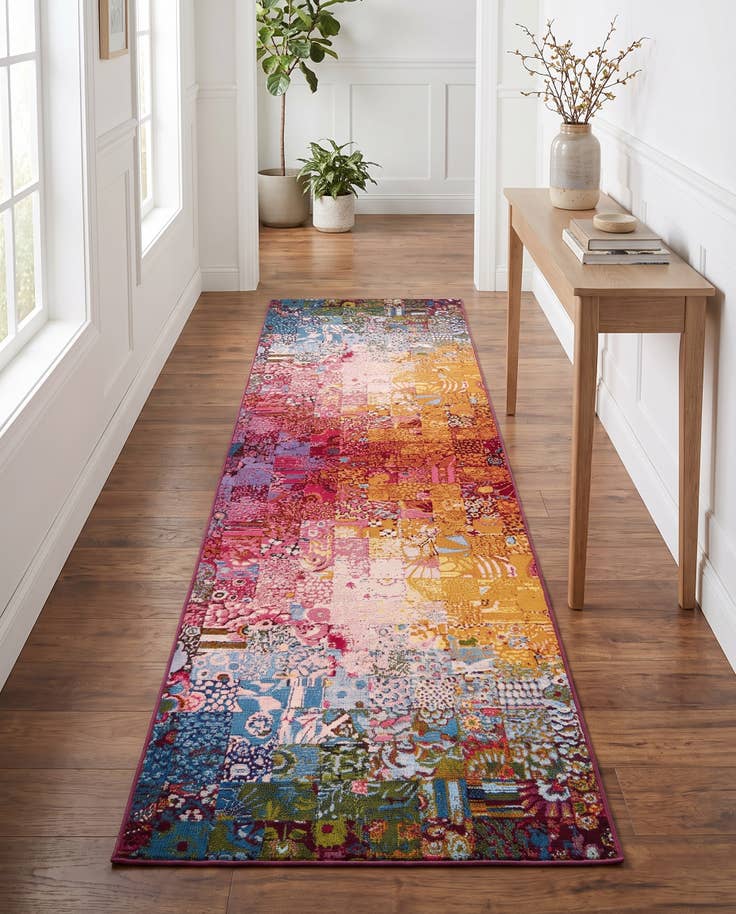 Detail image of 2' 7 x 10' Easy-Clean Modern Indoor / Outdoor Runner Rug