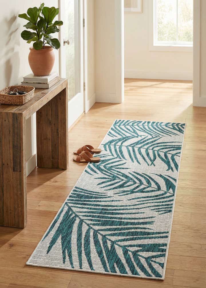 2' x 6' Easy-Clean Botanical Indoor / Outdoor Runner Rug