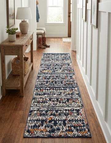 2' 7 x 10' Morocco Runner Rug
