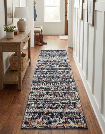 2' 7 x 10' Morocco Runner Rug