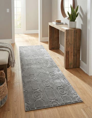 2' x 5' Vogue Geo Runner Rug