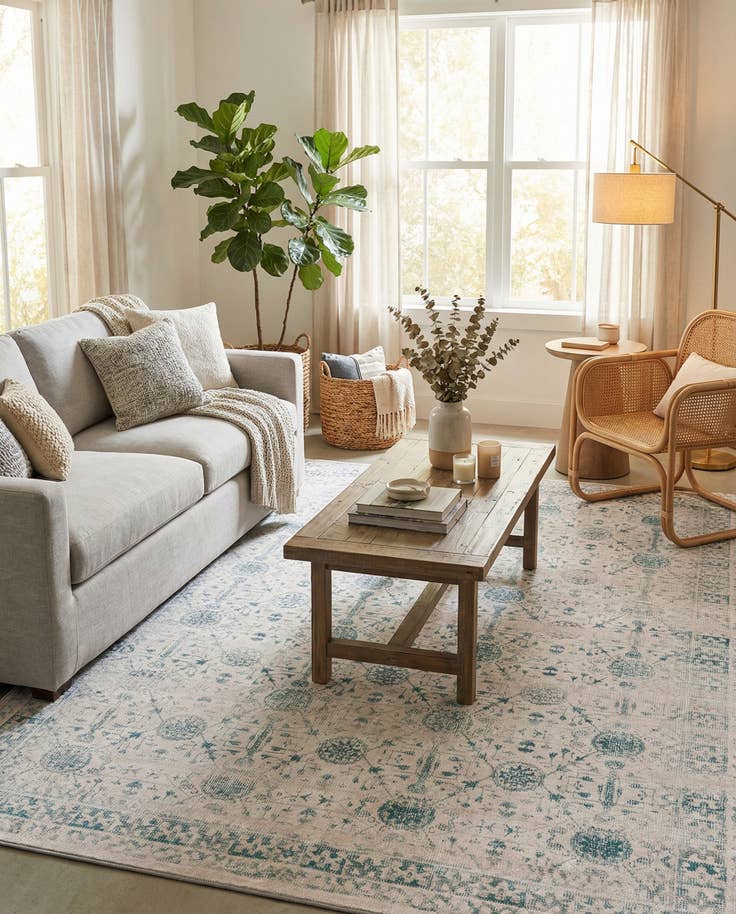 Detail image of 7' 6 x 10' 6 Washable Timeless Rug
