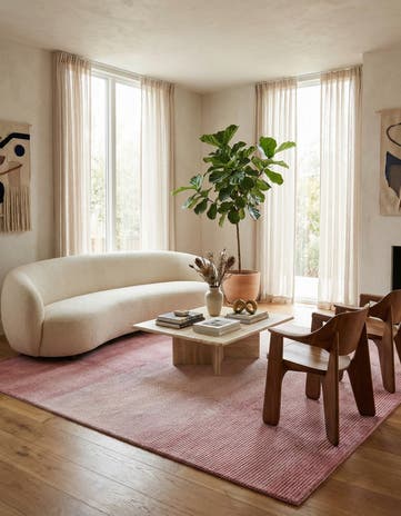5' 7 x 7' 7 Darya Rug