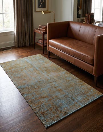 3' 8 x 6' 8 Vintage Royal Wool Rug