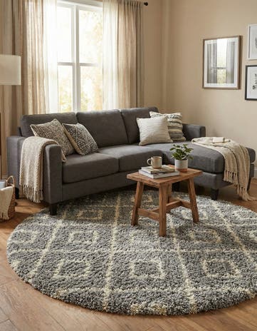 5' 3 x 5' 3 Lattice Shag Round Rug