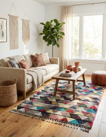 5' 4 x 8' Hand Knotted Moroccan Wool Rug
