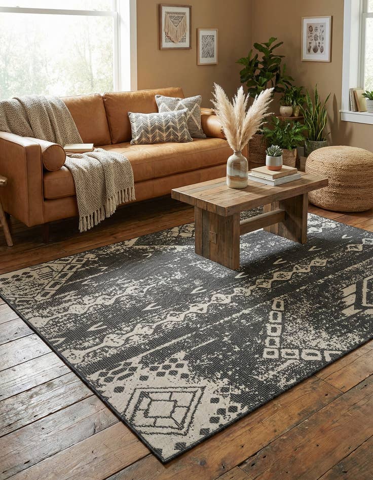 Detail image of 5' 3 x 8'  Washable Bohemian Indoor / Outdoor Rug