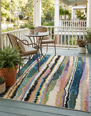 4' x 6' Easy-Clean Modern Indoor / Outdoor Rug