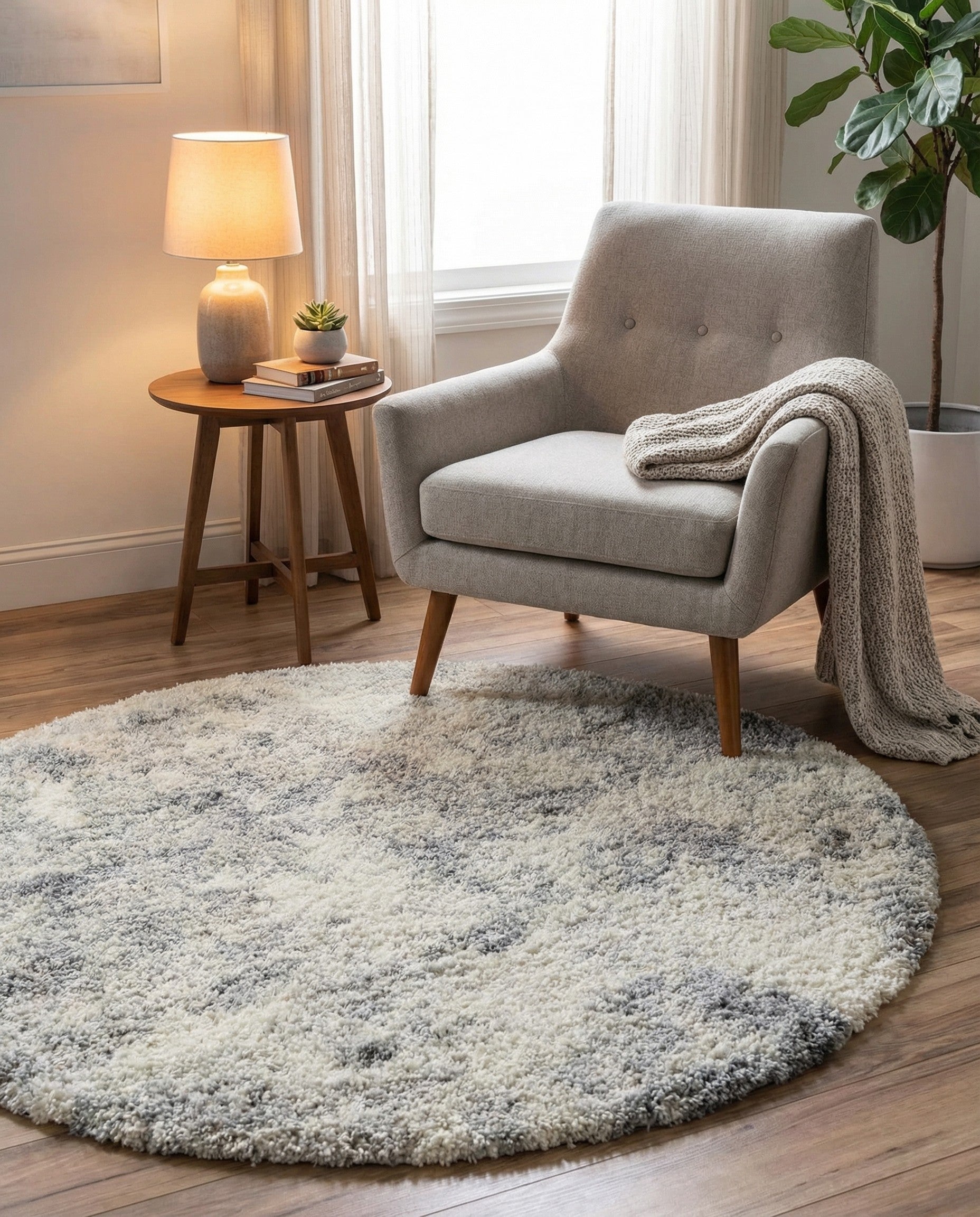  4' x 4' Soft Touch Shag Round Rug