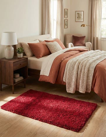 2' 8 x 5' Solid Shag Rug