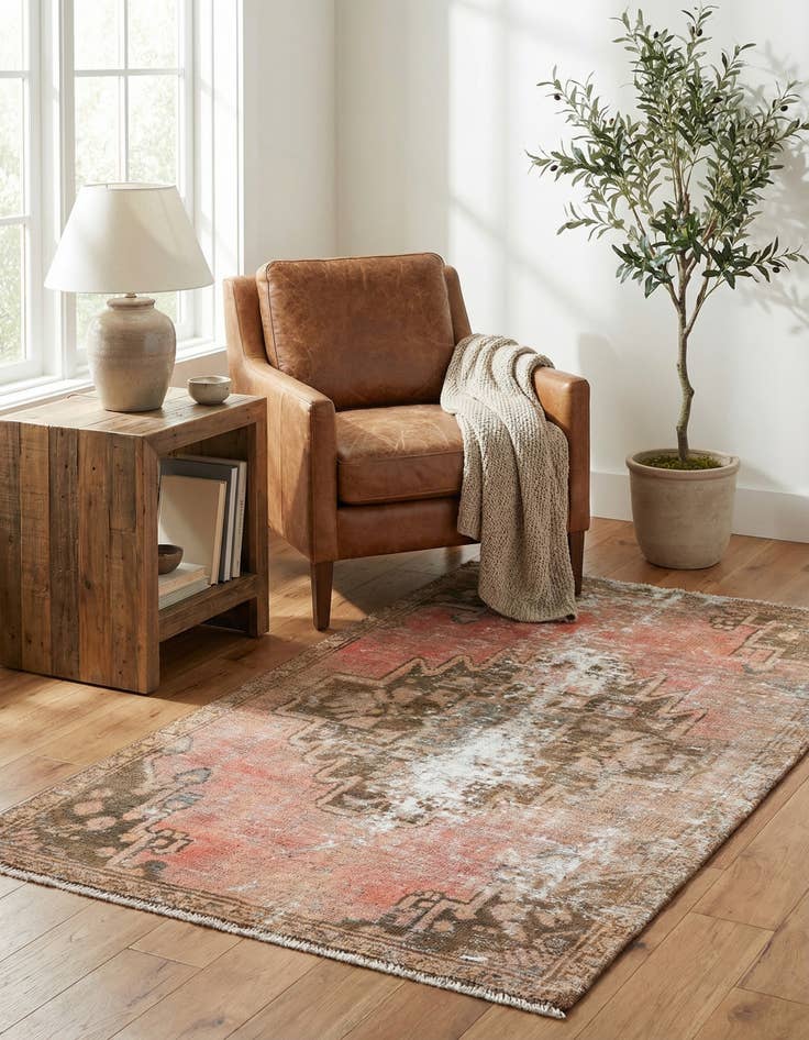 Detail image of 3' 3 x 5' 3  Hand Knotted Ultra Vintage Persian Wool Rug