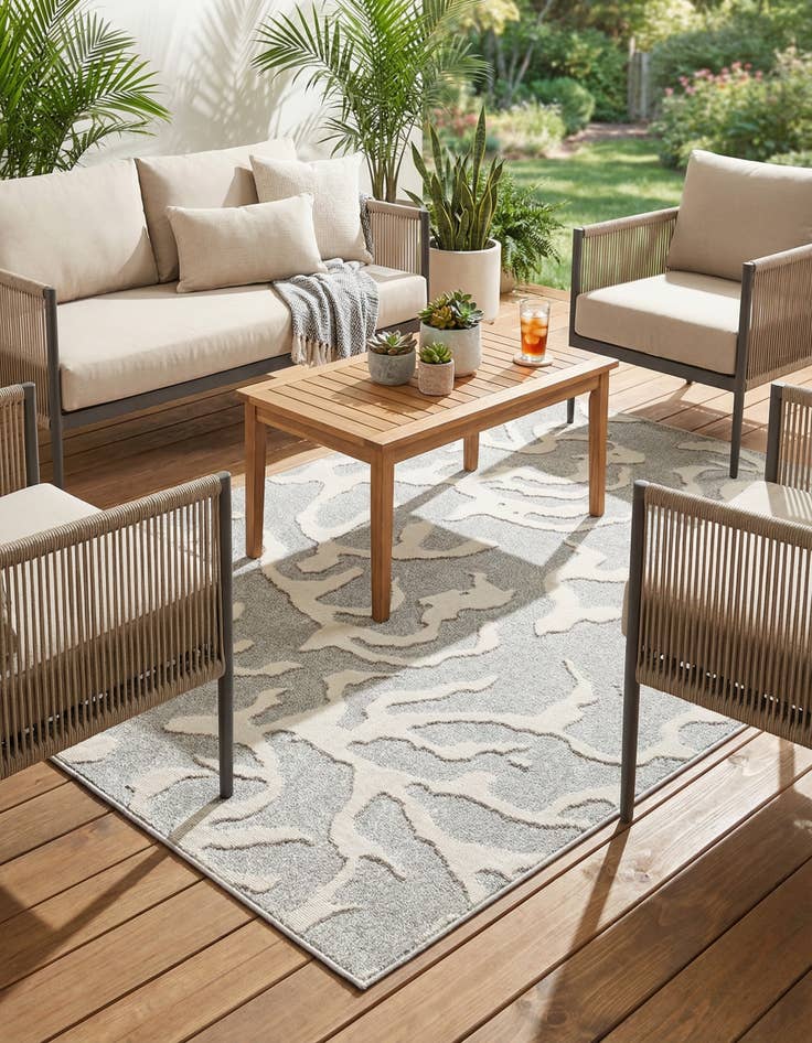 Detail image of 6' x 9'  Washable Sabrina Soto Indoor / Outdoor Rug