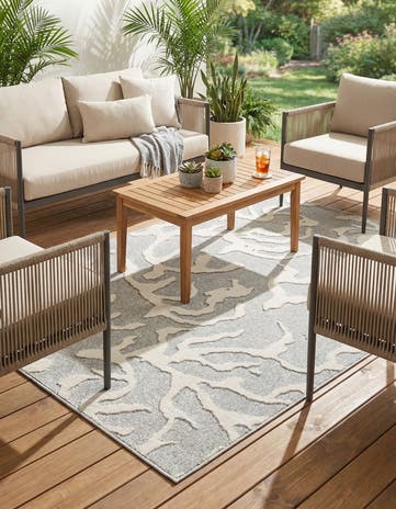 6' x 9' Easy-Clean Sabrina Soto Indoor / Outdoor Rug