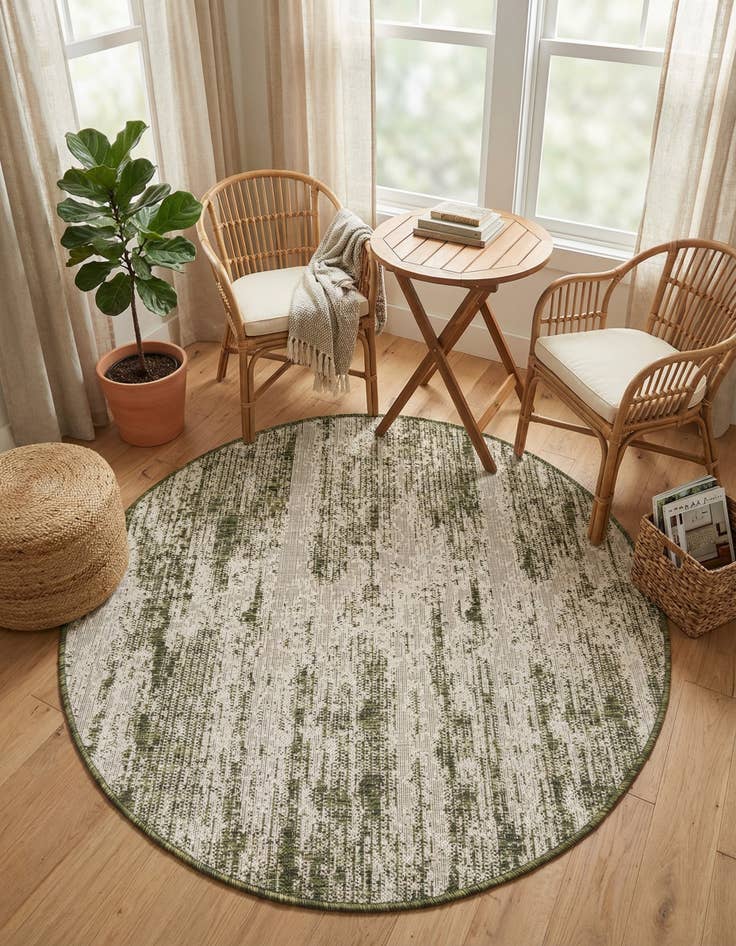 Detail image of 4' x 4'  Washable Modern Indoor / Outdoor Round Rug