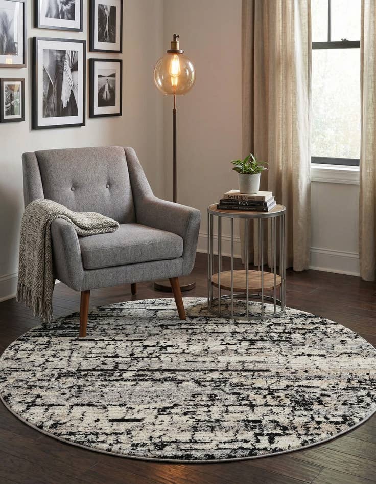 Detail image of  5' x 5' Tucson Round Rug