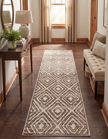 2' 6 x 10' Hermitage Runner Rug