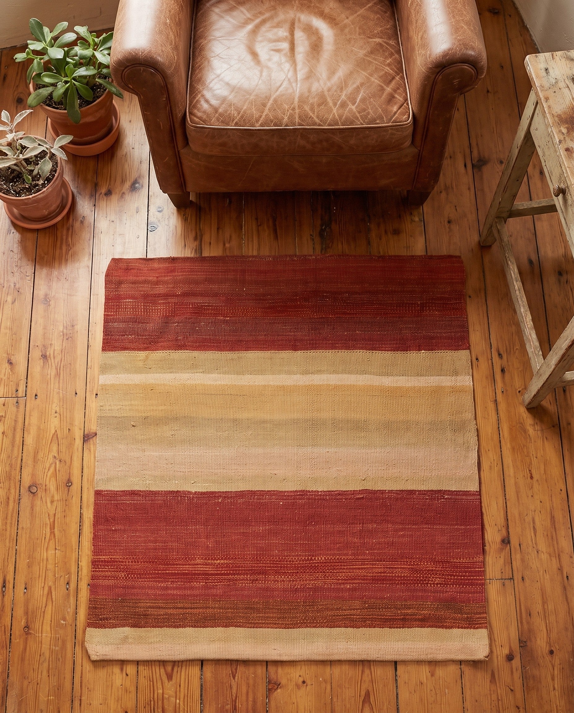 2' 5 x 2' 5 Hand Woven Pillow Wool Square Rug